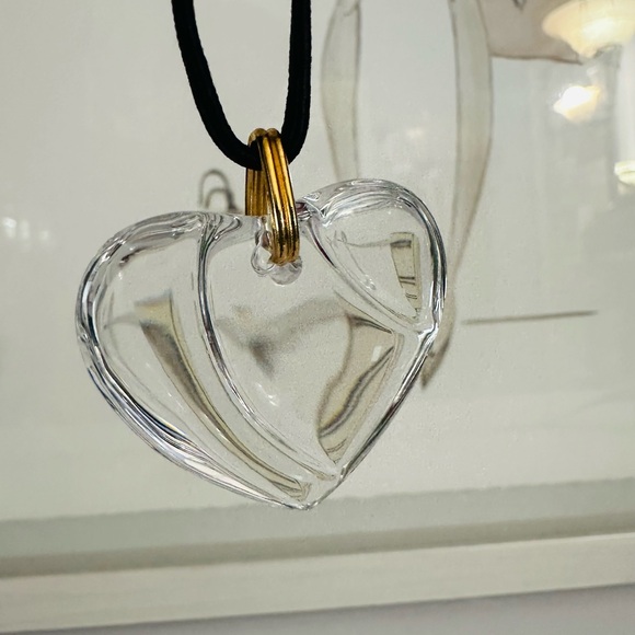 Authentic BACCARAT Crystal Iridescent Heart Pendant Necklace France - Picture 6 of 9
